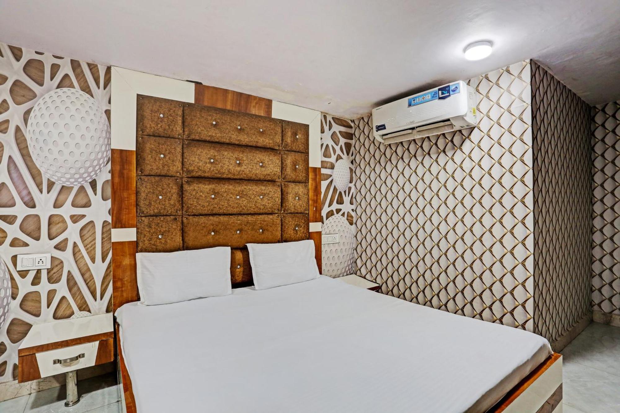 Hotel O Saffron Night Stay Амрітсар Екстер'єр фото